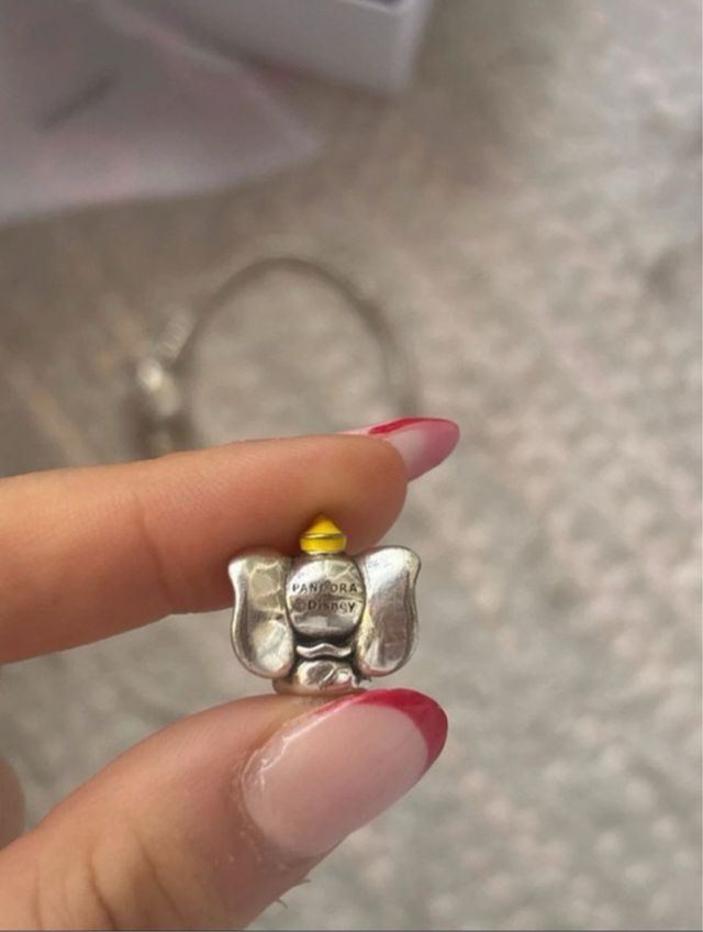 Dumbo Pandora Charm Plata y Amarillo