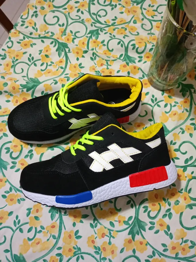 Sneakers di sicurezza