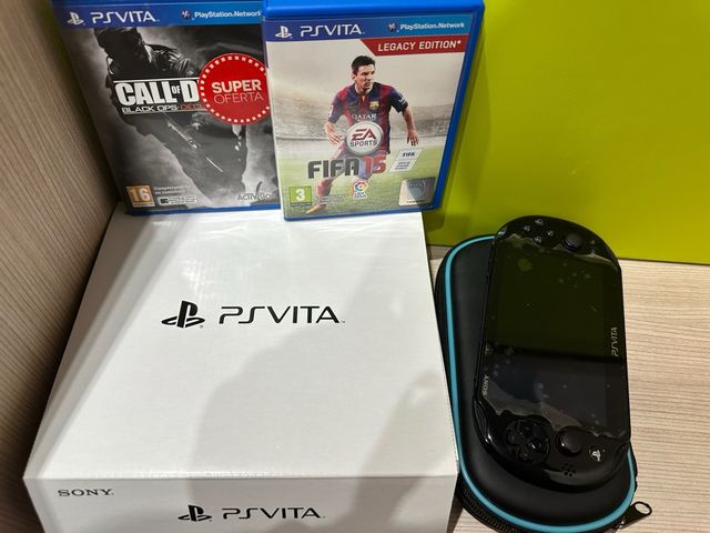 PS Vita Negra + Juegos + Caja