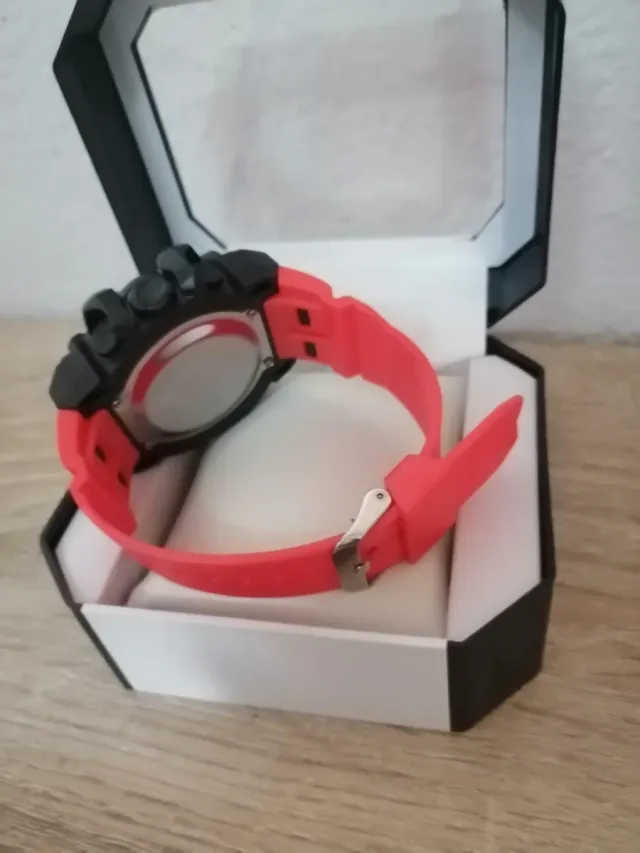 Reloj Digital Yikaze Negro/Rojo