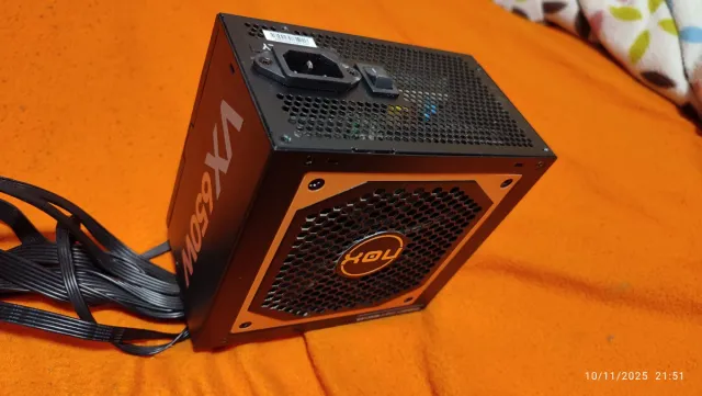 Fuente  NOX URANO VX 650W