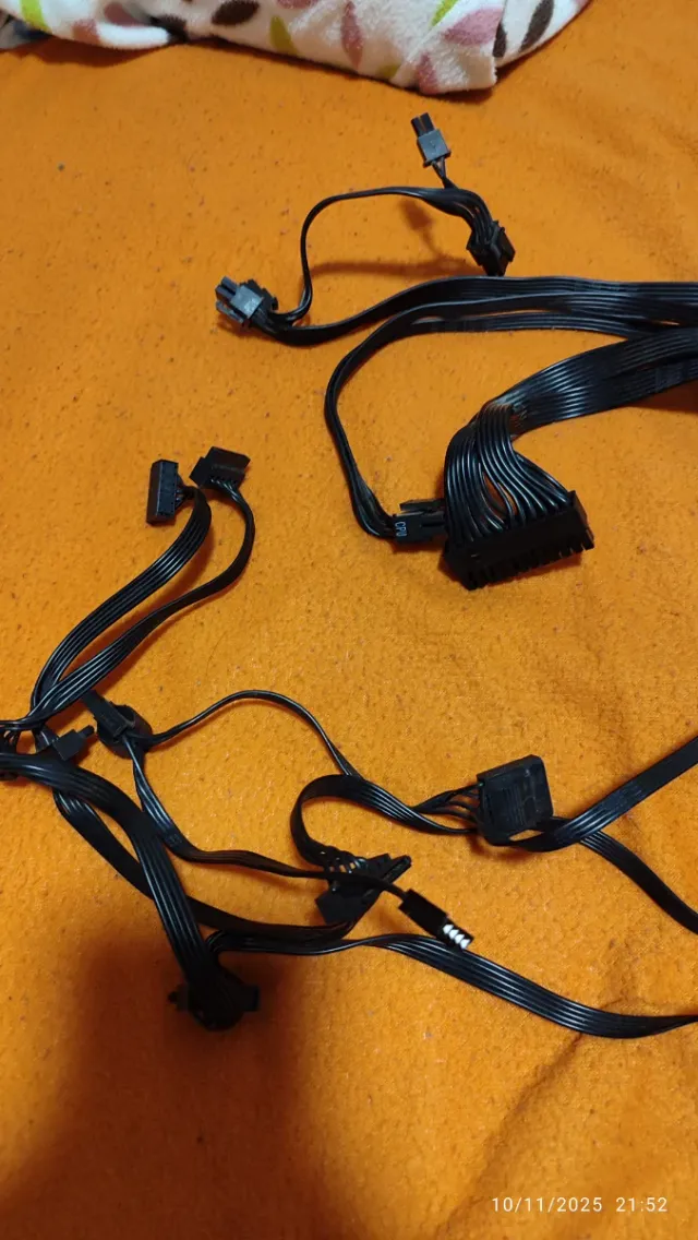 Fuente  NOX URANO VX 650W