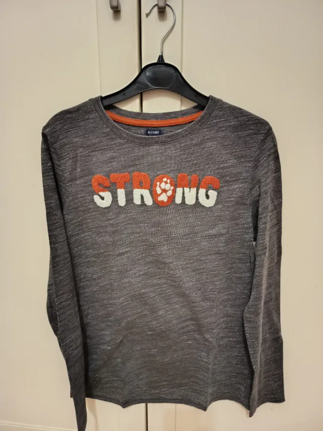 Sudadera y 2 Camisetas T:11-12 años