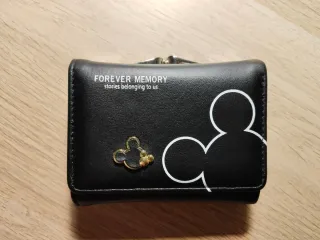 Cartera sin estrenar