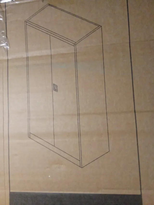 Mueble de madera marrón