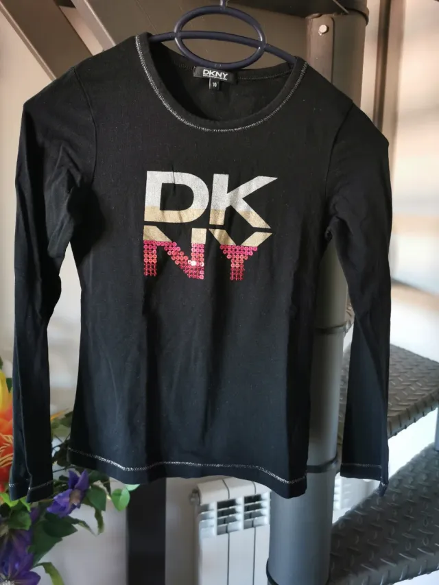 Camiseta DKNY Niña Negra Talla 10.