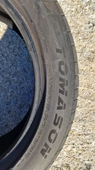 Neumáticos 235/50/19