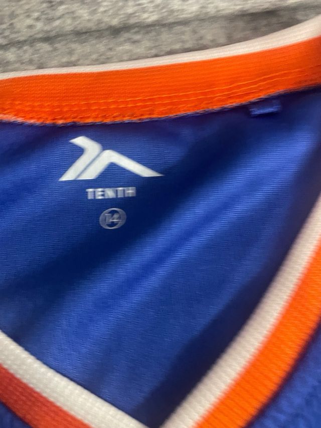 pack de dos camisetas de baloncesto