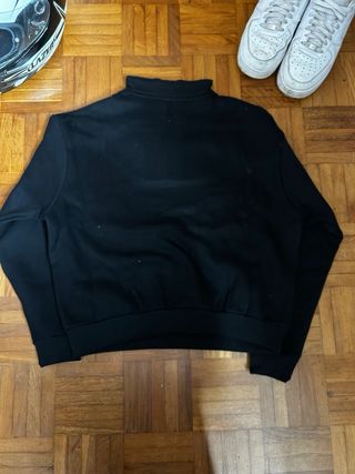 Sudadera Carhartt negra con cremallera