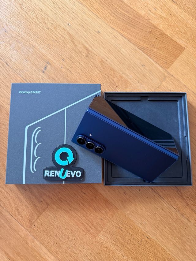 Samsung Z Fold 7 Azul // Cómo nuevo
