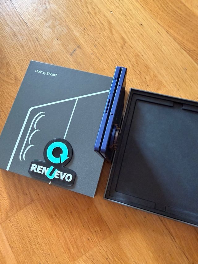 Samsung Z Fold 7 Azul // Cómo nuevo