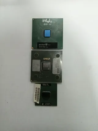 Lote 3 CPUs Vintage AMD Intel