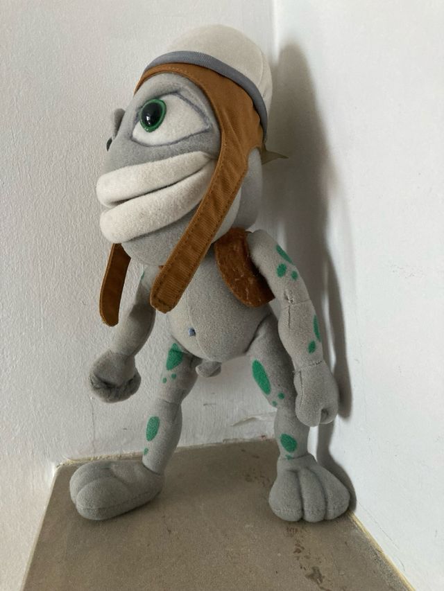 Peluche Crazy Frog Eletrônico The Annoying Thing