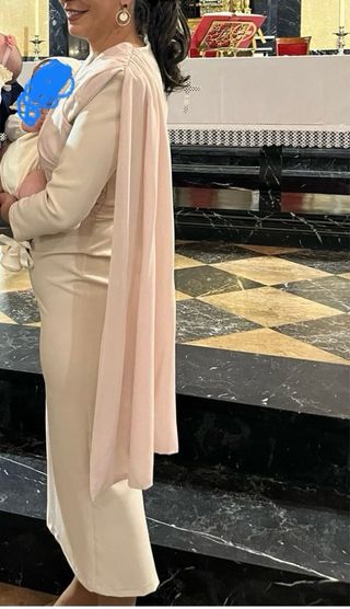 Vestido madre bautizo beige y rosa