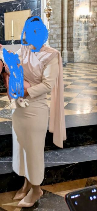 Vestido madre bautizo beige y rosa