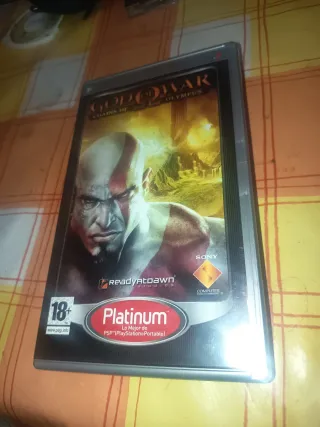 God of War: Chains of Olympus PSP Platinum