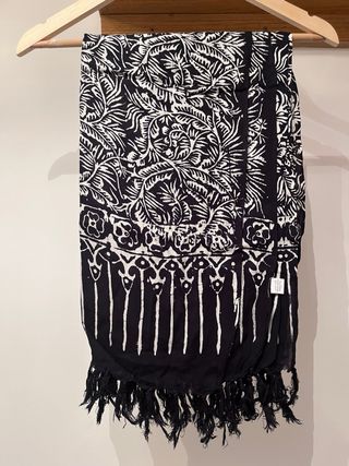 Pareo Negro Estampado Playa