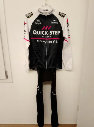 Completo ciclismo Quick-Step Alpha Vinyl