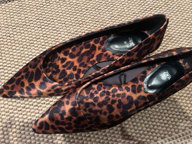 Zapatos Zara Animal Print Punta