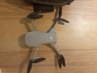 Dron DJI Mini SE Fly