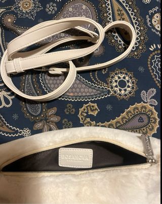 Bolso blanco de pelo  Bosanova