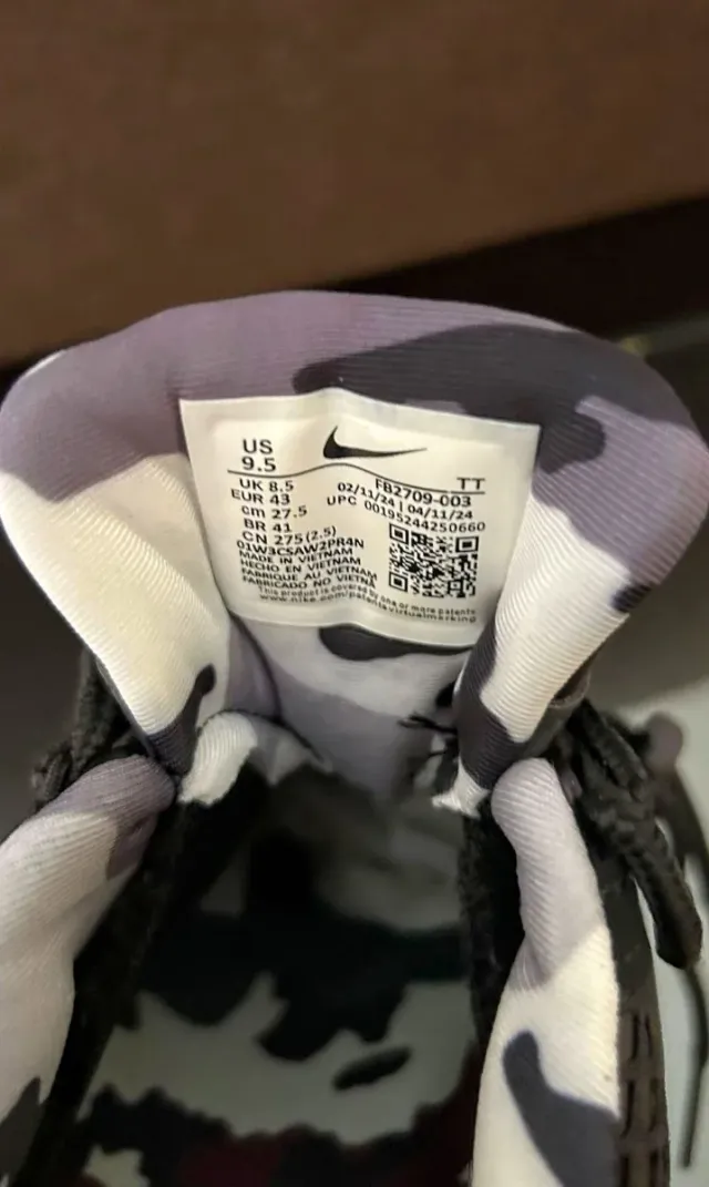 Nike Air Max 95 Talla 41 Negro Amarillo