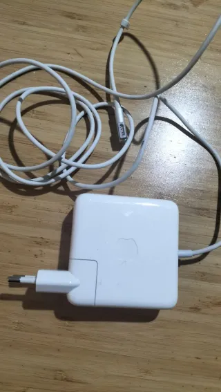 Cargador MacBook Apple