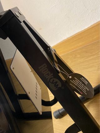 Alquilo Guitarra Eléctrica Oquan Guitars NUEVA.