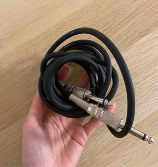 Alquilo Guitarra Eléctrica Oquan Guitars NUEVA.