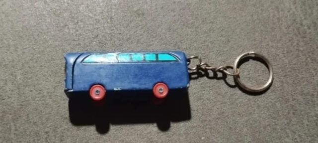 Accendino vintage portachiavi autobus