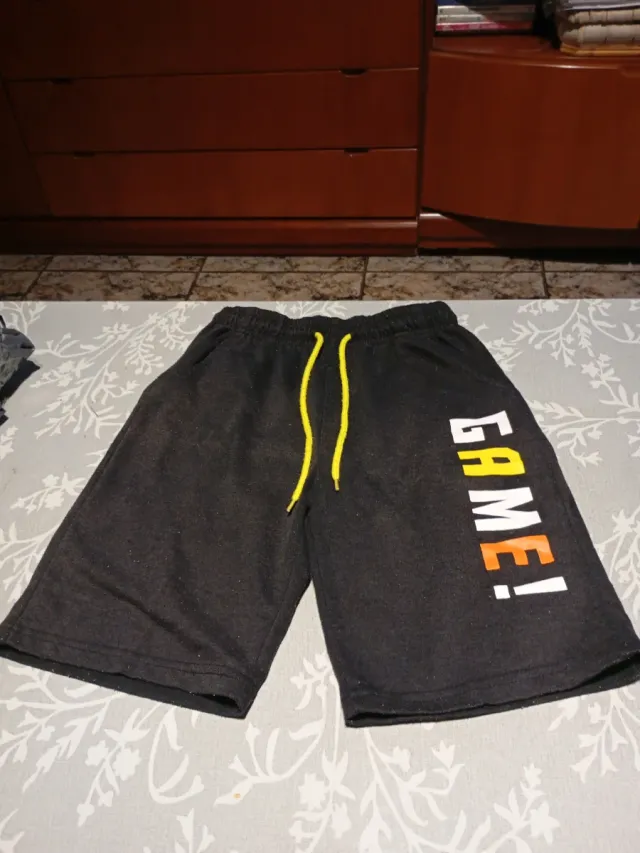 Pantalones cortos deportivos negros