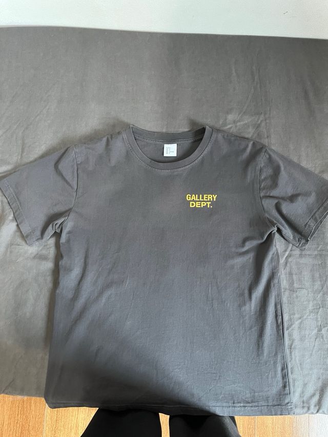 Lote 3 Camisetas: Gallery Dept y Nike