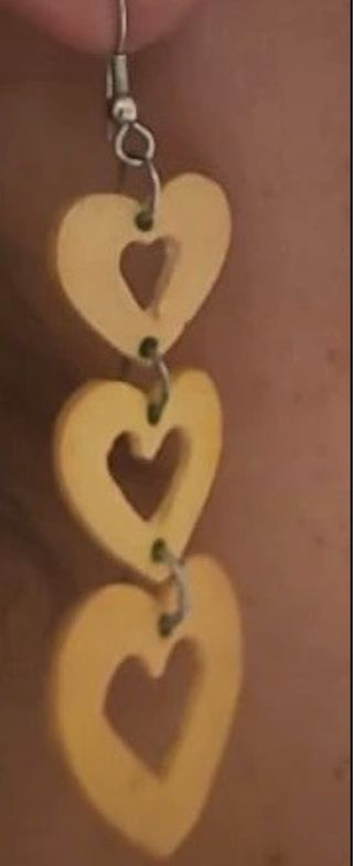 Pendientes H&M Corazón Amarillo nuevos
