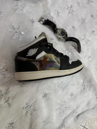 Scarpe Jordan Mid Nere e Bianche