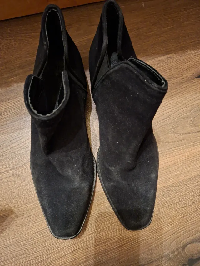 Botines negros efecto desgastado Talla 38