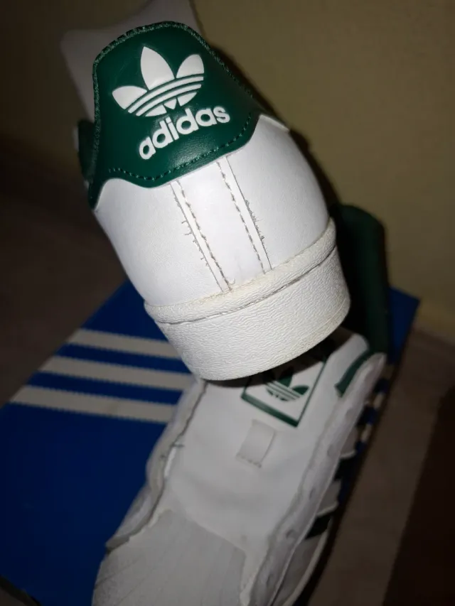 Zapatillas Adidas Superstar Blancas y Verdes
