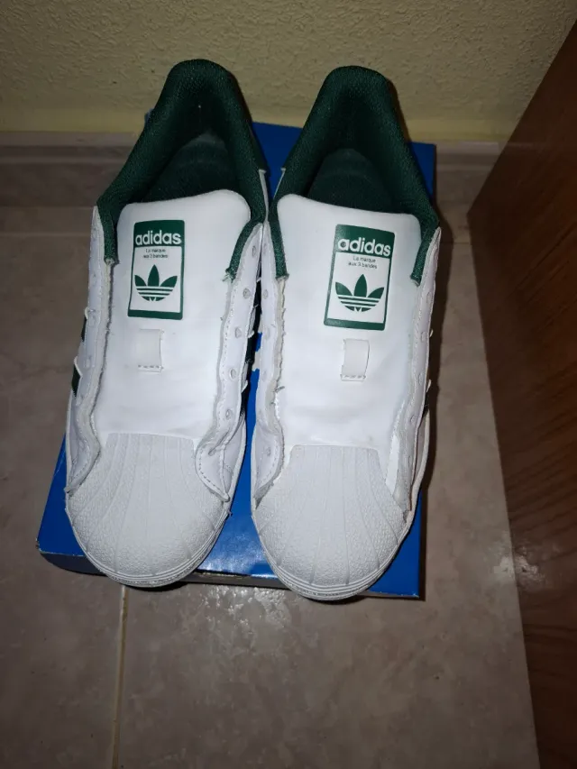 Zapatillas Adidas Superstar Blancas y Verdes
