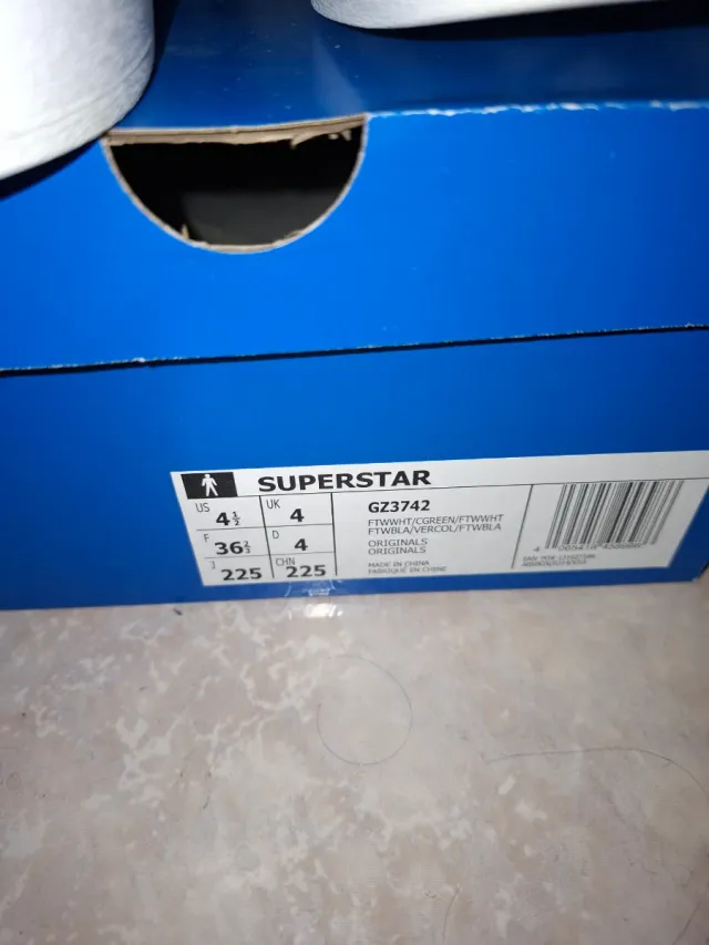 Zapatillas Adidas Superstar Blancas y Verdes