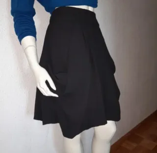 Falda Desigual Negra Talla 40