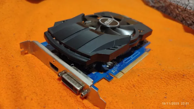 Tarjeta Gráfica ASUS GT 1030