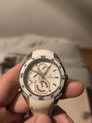 Reloj Festina Blanco y Plateado
