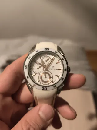 Reloj Festina Blanco y Plateado