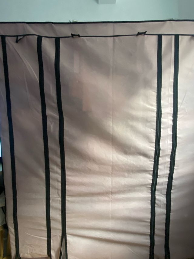 Armario de tela con cremallera