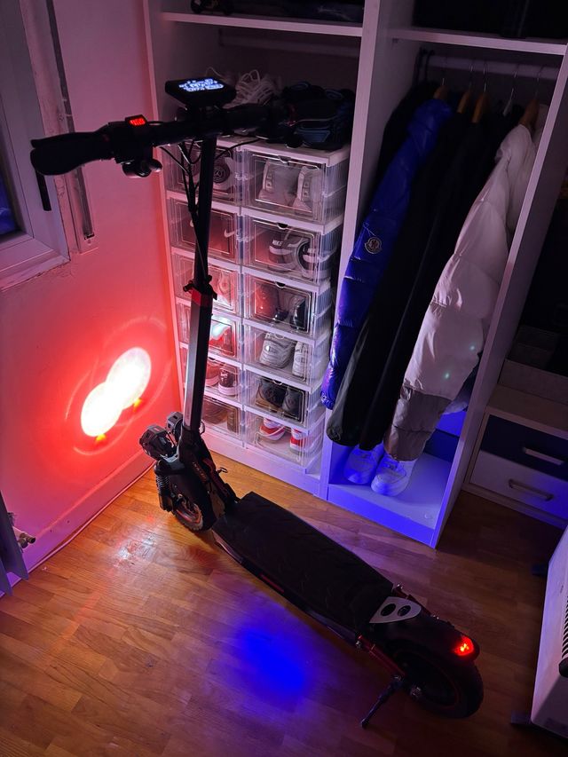 Patinete Eléctrico Negro