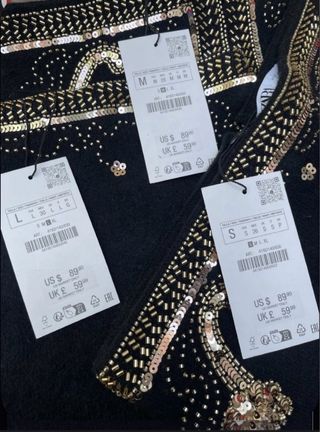 Falda punto abalorios