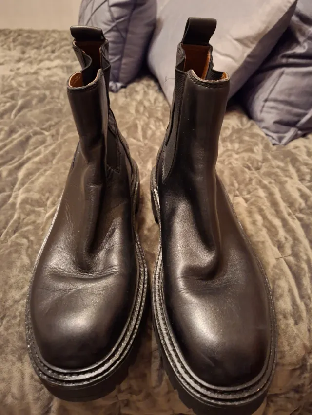 Botines Chelsea Negros Talla 38