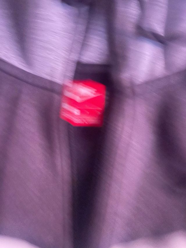 Chaqueta Nike Tech Fleece Gris y Blanca