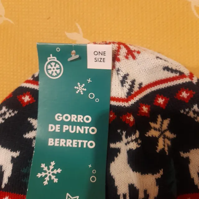 Gorro de punto navideño reno y copos
