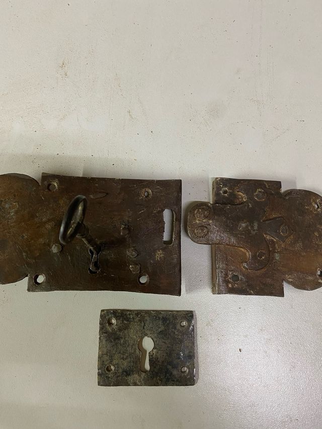 Cerradura Antigua Completa