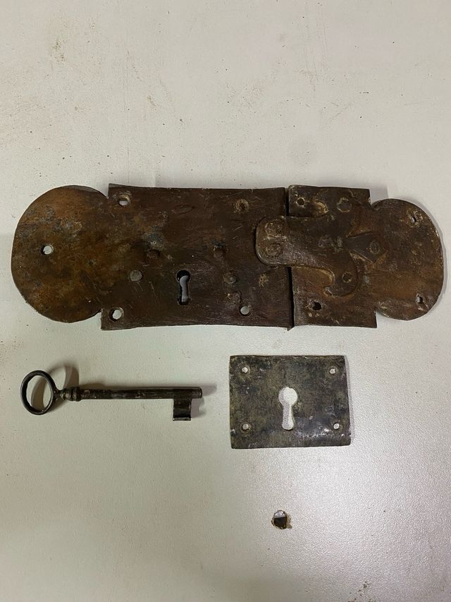 Cerradura Antigua Completa